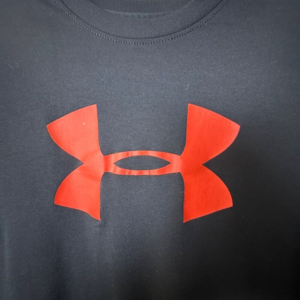 Under Armour Black Sleeveless Mens Shirt Red Logo Size M - Picture 3 of 7